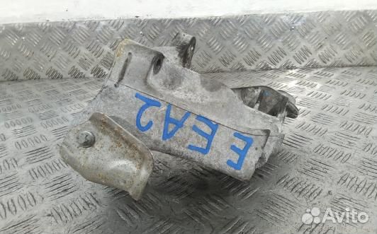 Кронштейн двигателя дизельный mercedes benz M-class W166 (EEA02A701)