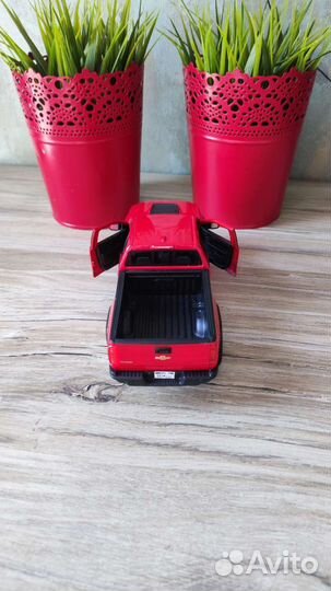 Машинка новая