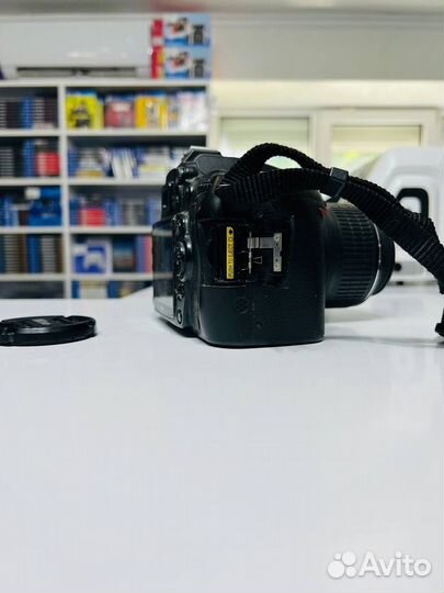 Фотоаппарат Nikon D90 + Объектив 18 - 55 На запчас