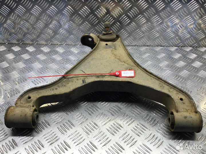 Рычаг передний левый Nissan Navara 54501EB300 YD25