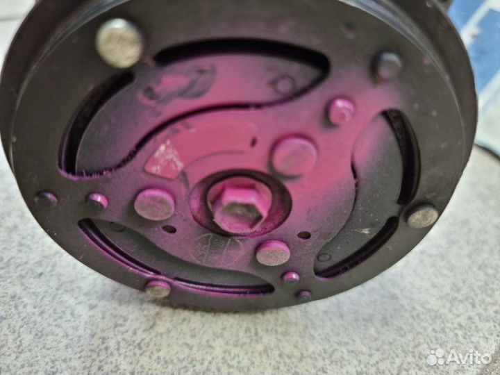 Компрессор кондиционера Toyota Corolla 120 хэтчбек