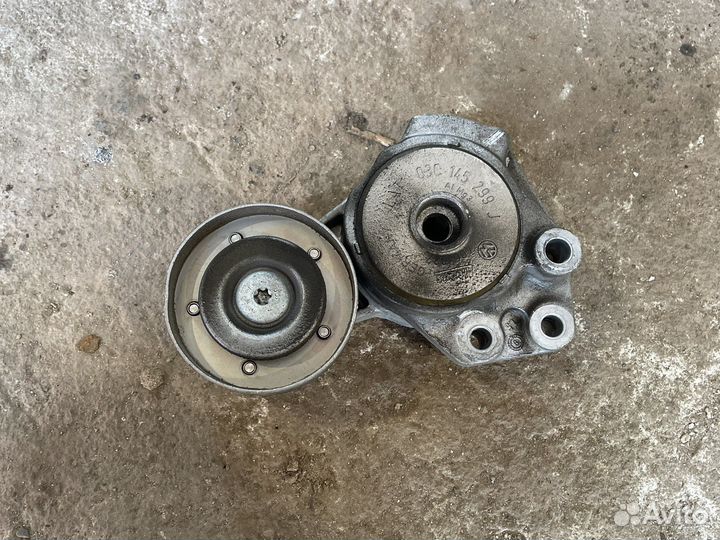 Натяжной ролик Volkswagen Golf VI(6) 2008-2012г