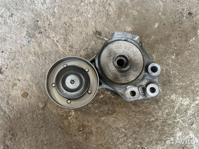 Натяжной ролик Volkswagen Golf VI(6) 2008-2012г