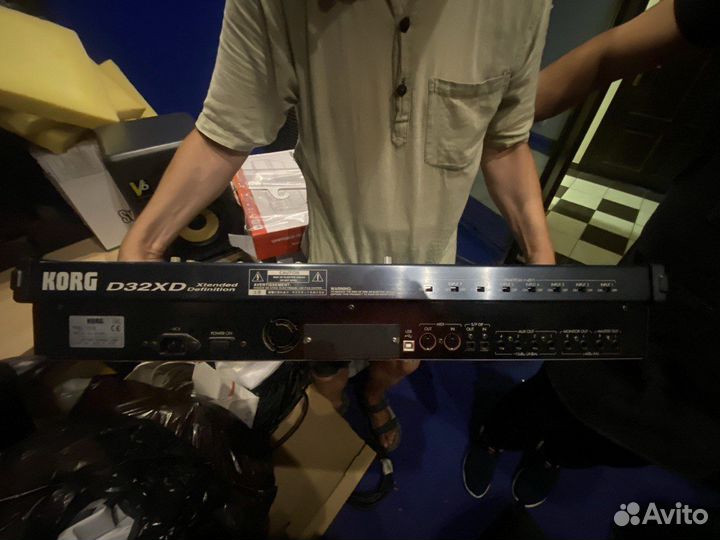 Korg D32XD портастудия, цифровая автономная станци