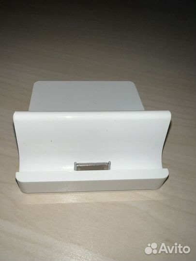 Док-станция iPad