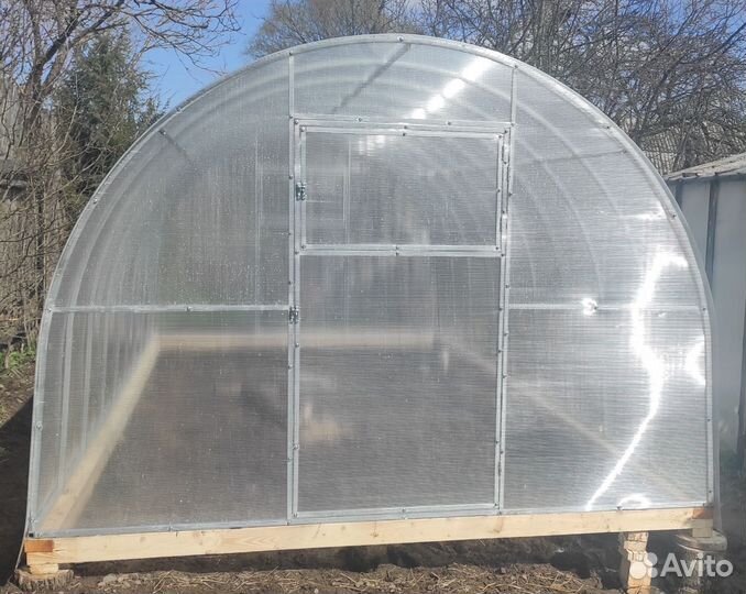 Теплица 3 на 6 из поликарбоната