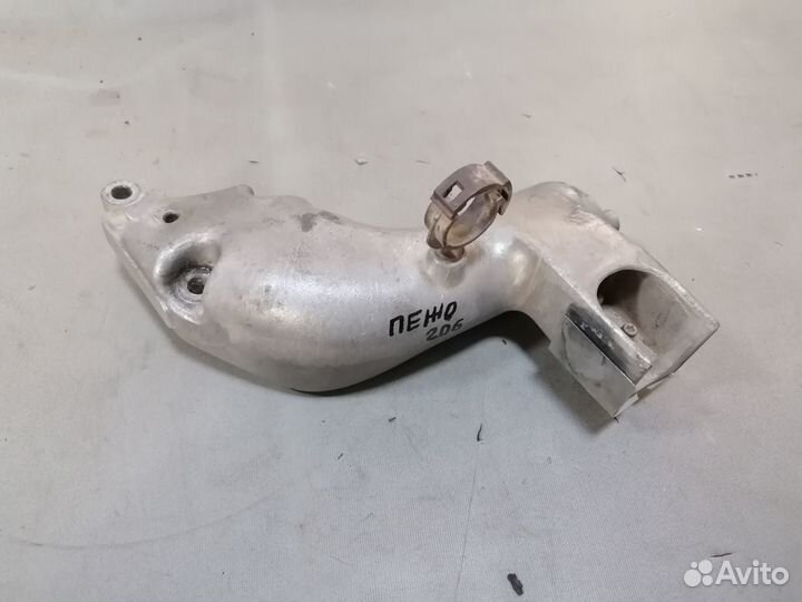 Кронштейн двигателя правый Peugeot 206 1.4 1998-12