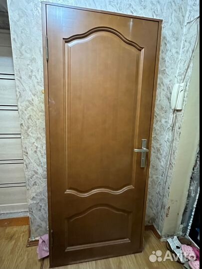 Дверь деревянная бу