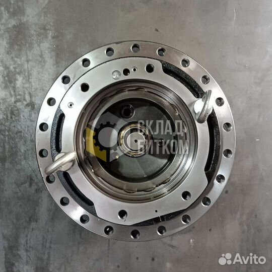 Редуктор хода без гидромотора Volvo EC300DLR
