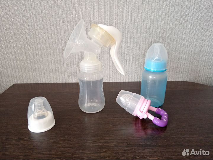 Молокоотсос ручной, бутылочка и ниблер