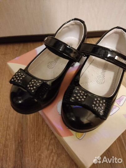 Туфли для девочки 26