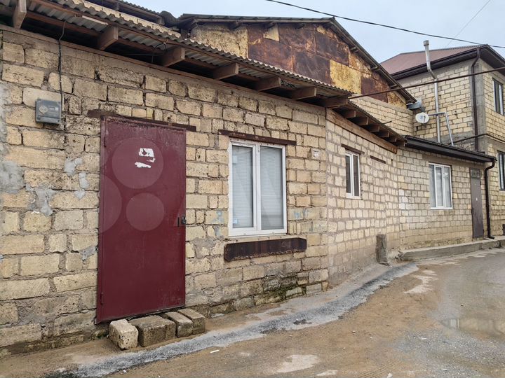 Гараж, > 30 м²