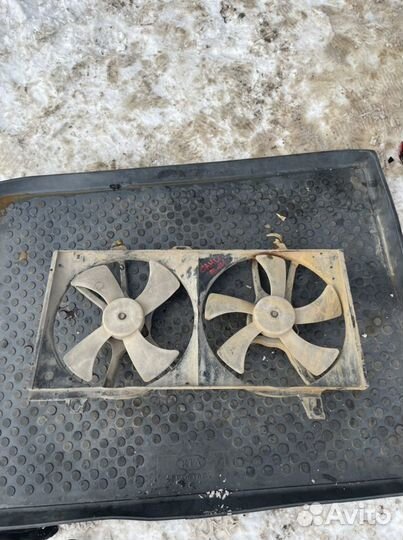 Диффузор с вентиляторами Nissan Sunny B14