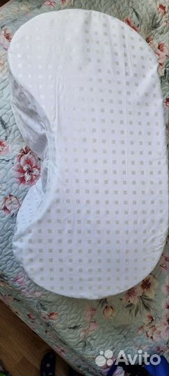 Подушка для кормления