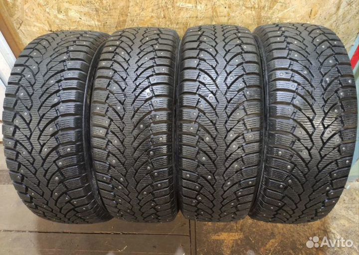 Pirelli Formula Ice 205/55 R16 91T