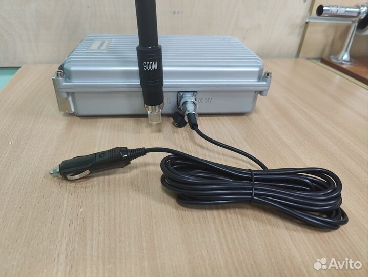 Подавитель FPV Дронов 850 - 930 MHz 50W Гарпия