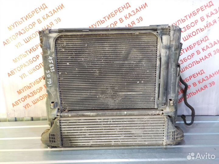 Радиатор охлаждения интеркулер Бмв X5 E53