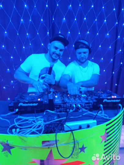 Ведущий и DJ, мс, шоумен