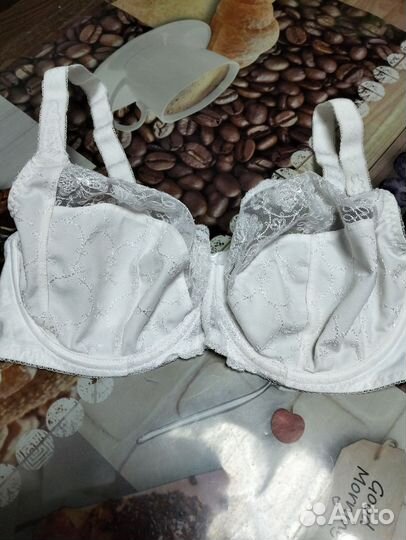 Бюстгальтер