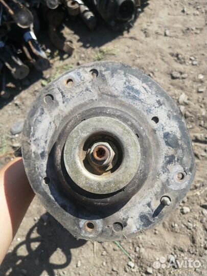 Амортизатор передний правый Peugeot 206 2A/C KFV