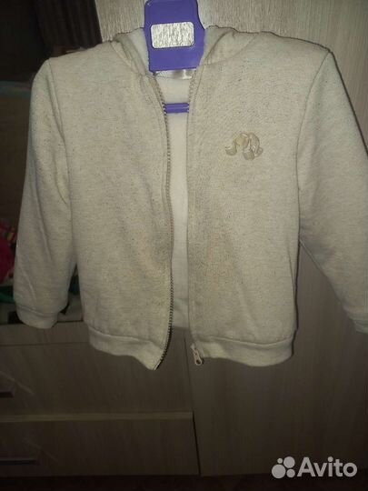 Спортивный костюм