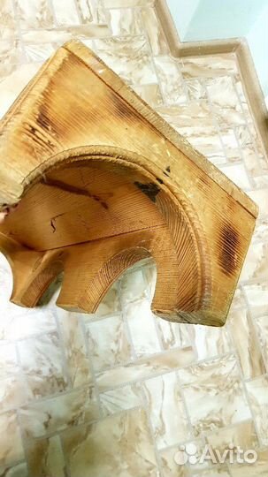 Подставка из натурального дерева