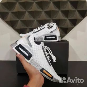 Кроссовки мужские 42 размер новые