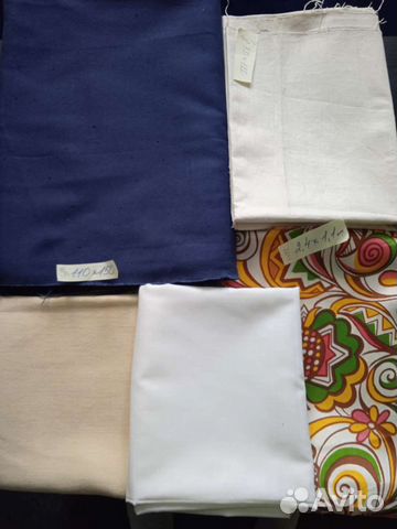 Ткани, отрезы разных размеров, цветов и фактур