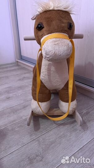 Детская качалка лошадь