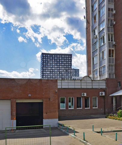 Машиноместо, 15 м²