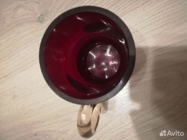 Пивная кружка красное стекло 0.3 л. 70х годов