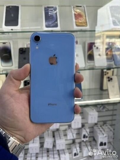 iPhone Xr, 64 ГБ