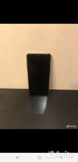 Samsung Galaxy A8+, 4/64 ГБ