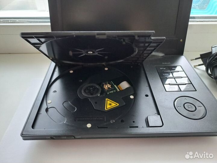 Портативный видеопроигрыватель BBK