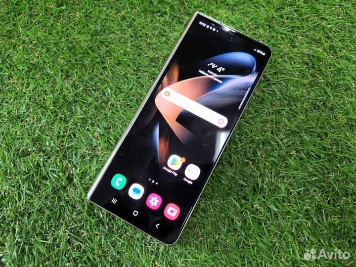 Samsung Galaxy Z Fold4, 12/256 ГБ