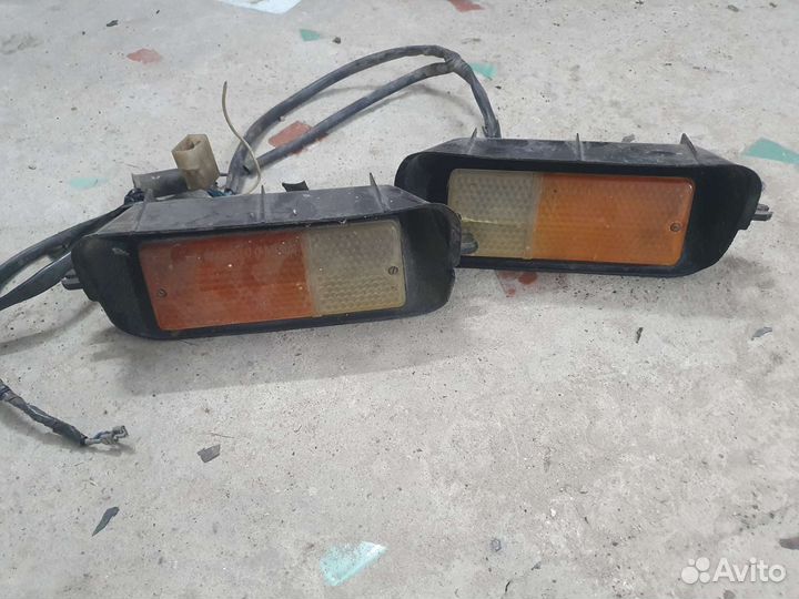 Фары, габариты, поворотники на ниву