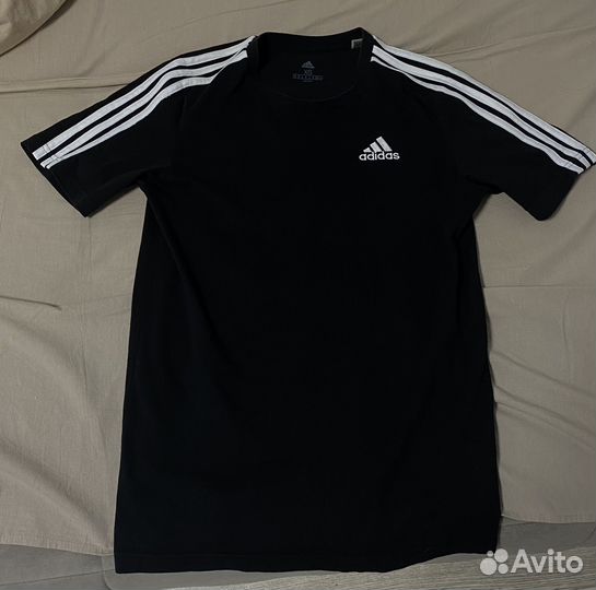 Adidas t-shirt y2k