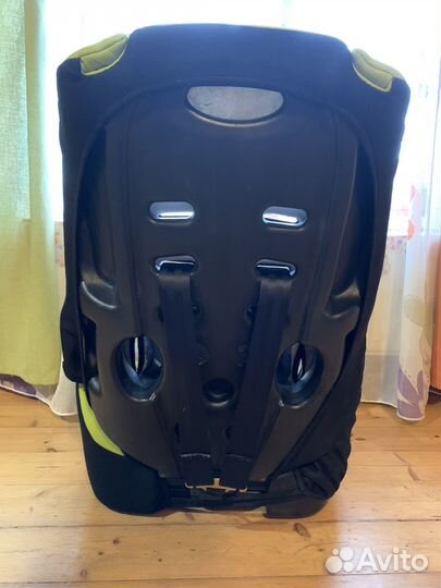 Детское автомобильное кресло от 15 до 36 кг