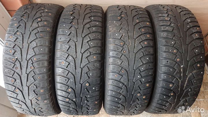 Nokian Tyres Hakkapeliitta 5 215/55 R17