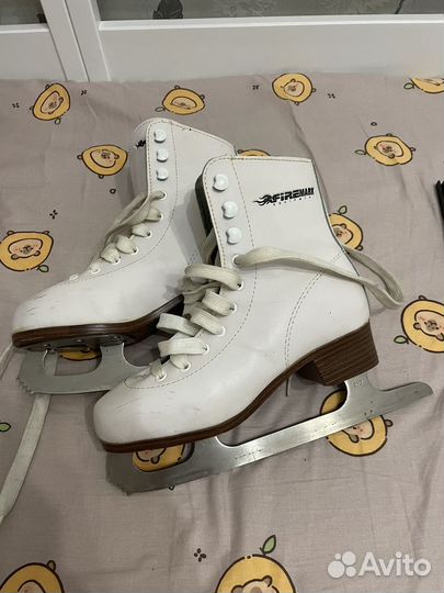 Коньки фигурные 34р