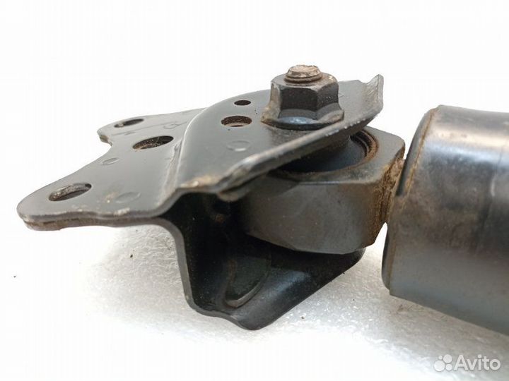 Амортизатор подвески задний правый Lexus Rx450H