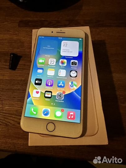 iPhone 8 Plus, 64 ГБ