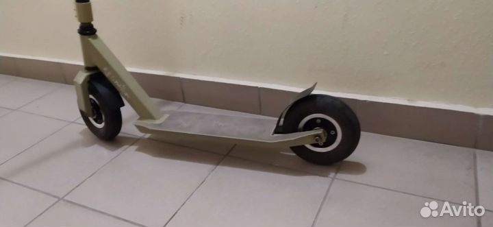 Самокат взрослый с надувными колесами