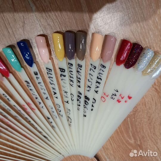 Гель лак для ногтей новые