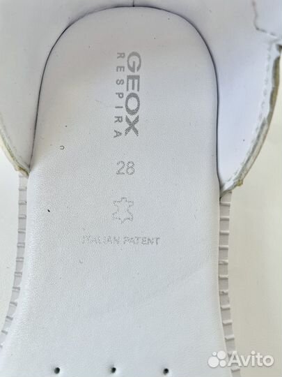 Сандали для девочки Geox