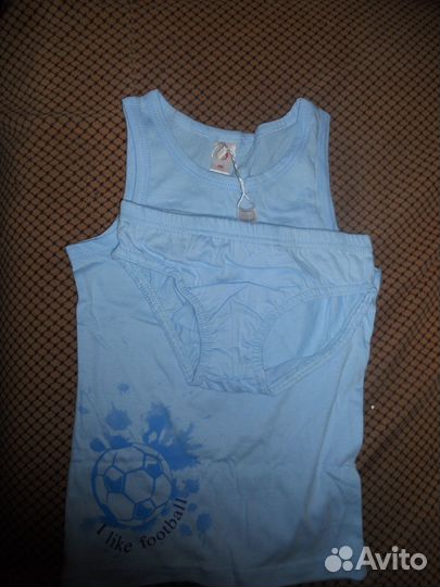 Для мальчиков- водолазки, пижамы,колготки