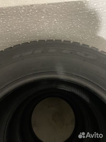 Nitto Therma Spike 225/65 R17