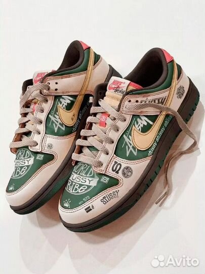 Nike Dunk Low x Stussy BMW M3