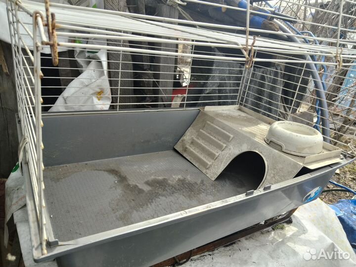 Клетка металлическая большая