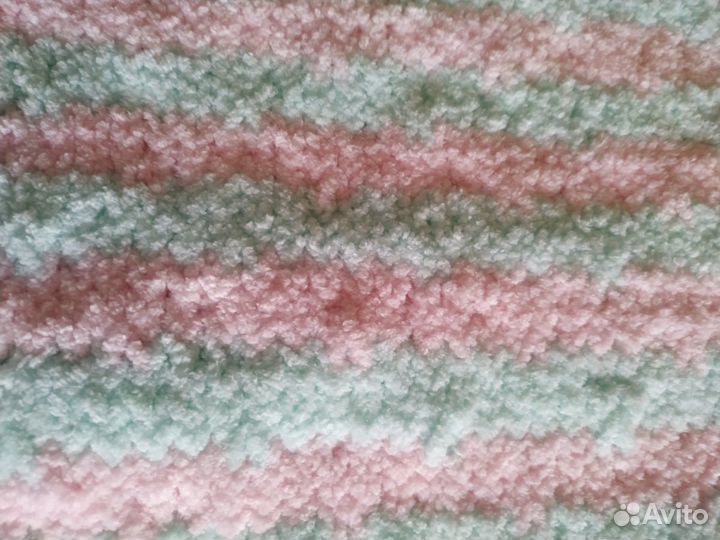 Вязаный плед для малыша